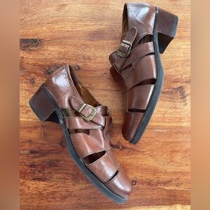 Leather sandals